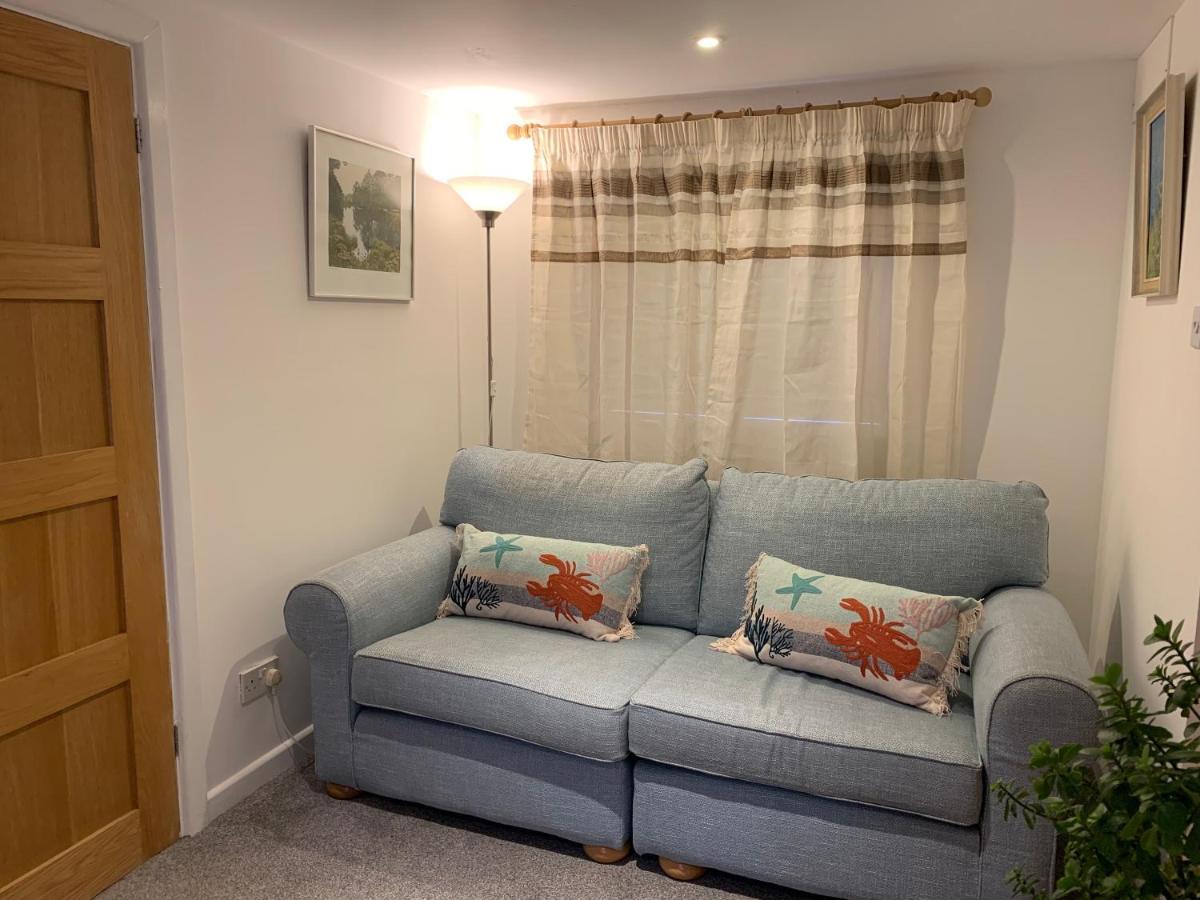 Self Contained Annex With Bedroom Bathroom Sitting Room And Kitchenette Emsworth Ngoại thất bức ảnh